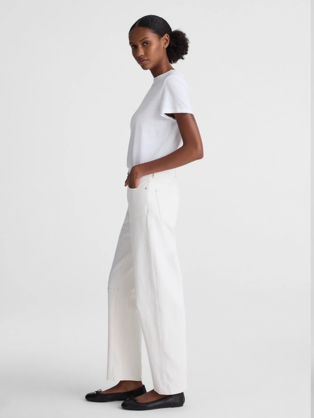 Madewell Darted Barrel-Leg Jean - - Picture 5 of 8